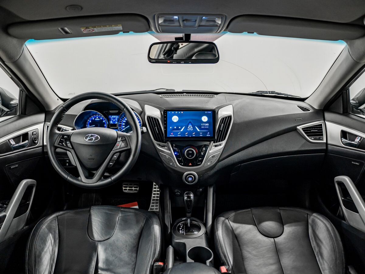 Hyundai Veloster 2012 - фото автомобиля