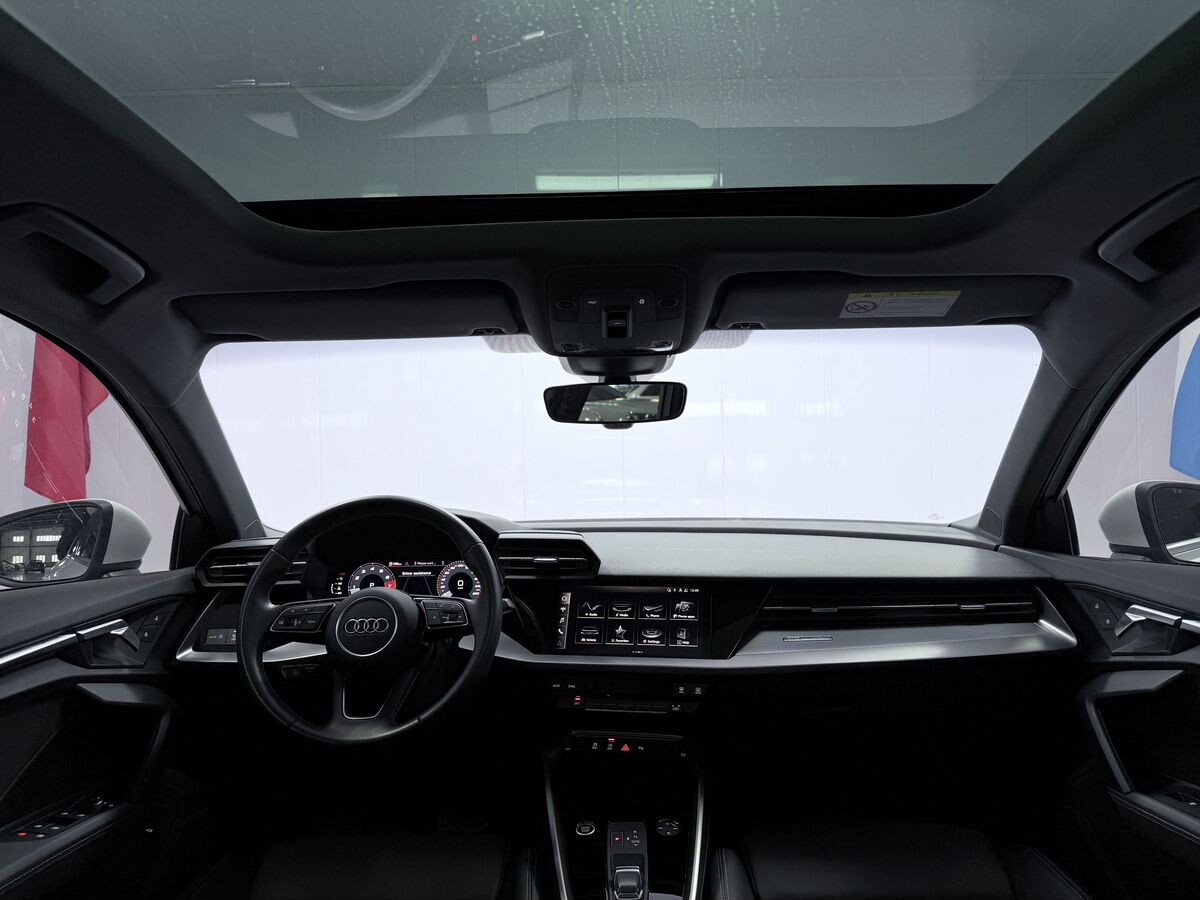 Audi A3 2022 - фото автомобиля