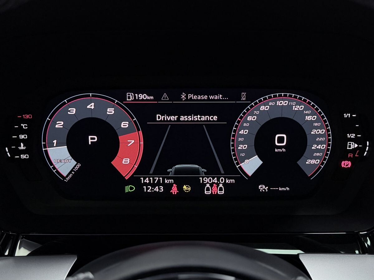 Audi A3 2022 - фото автомобиля