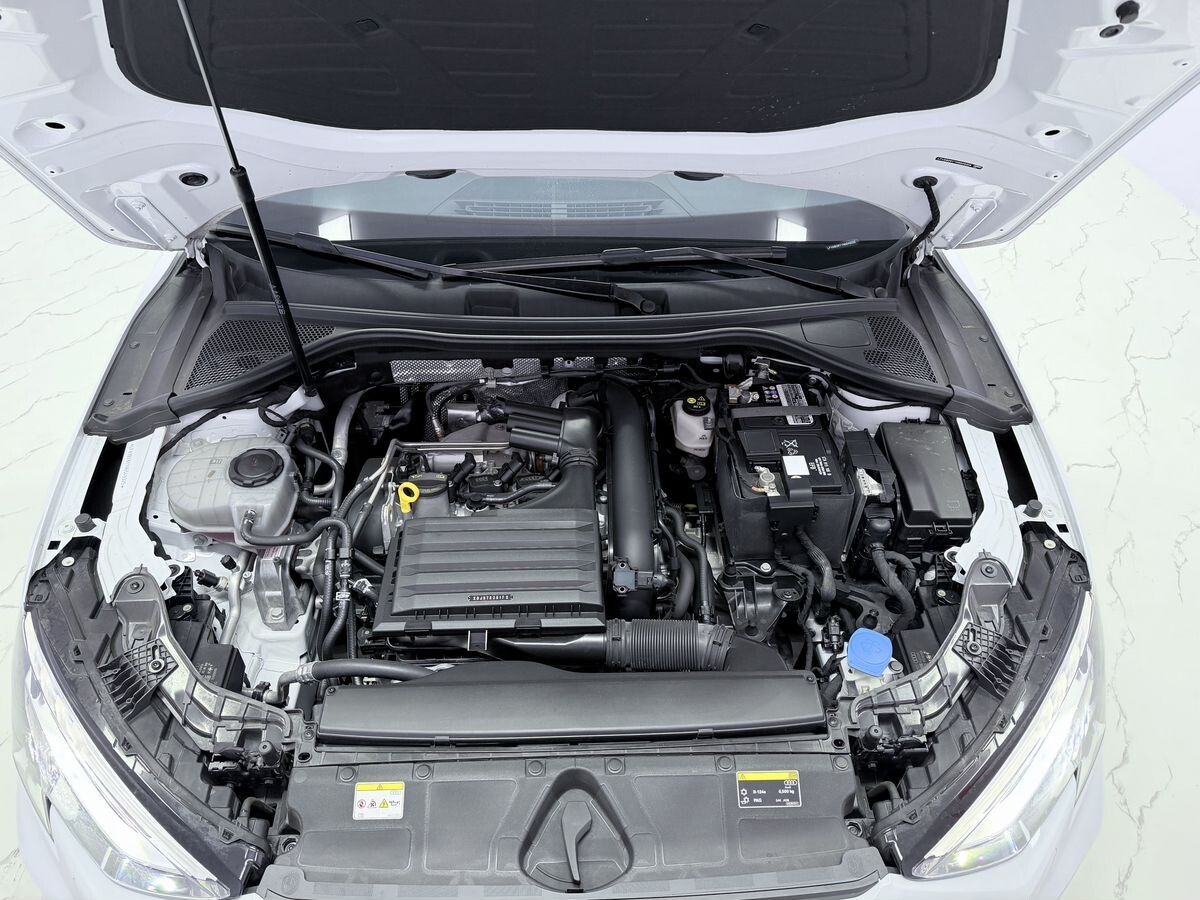 Audi A3 2022 - фото автомобиля