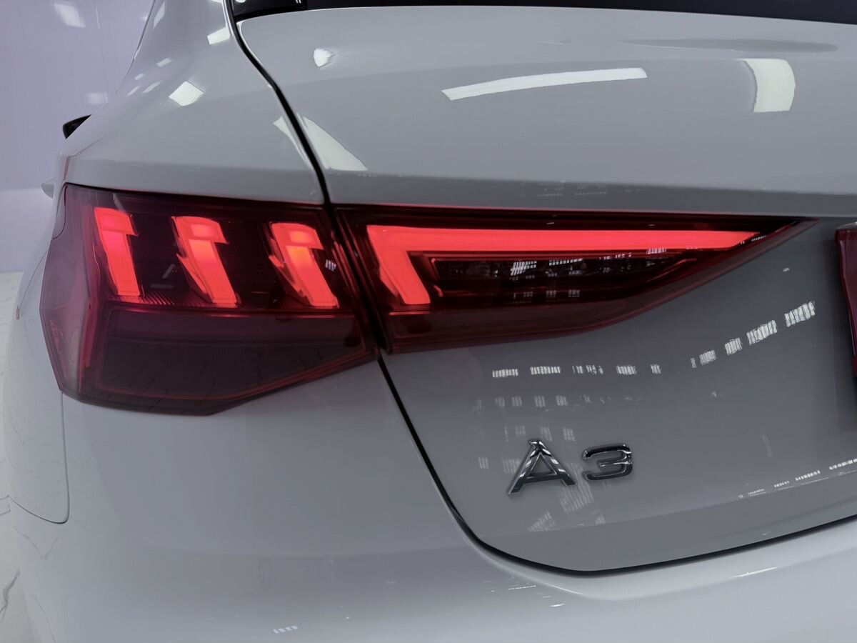 Audi A3 2022 - фото автомобиля