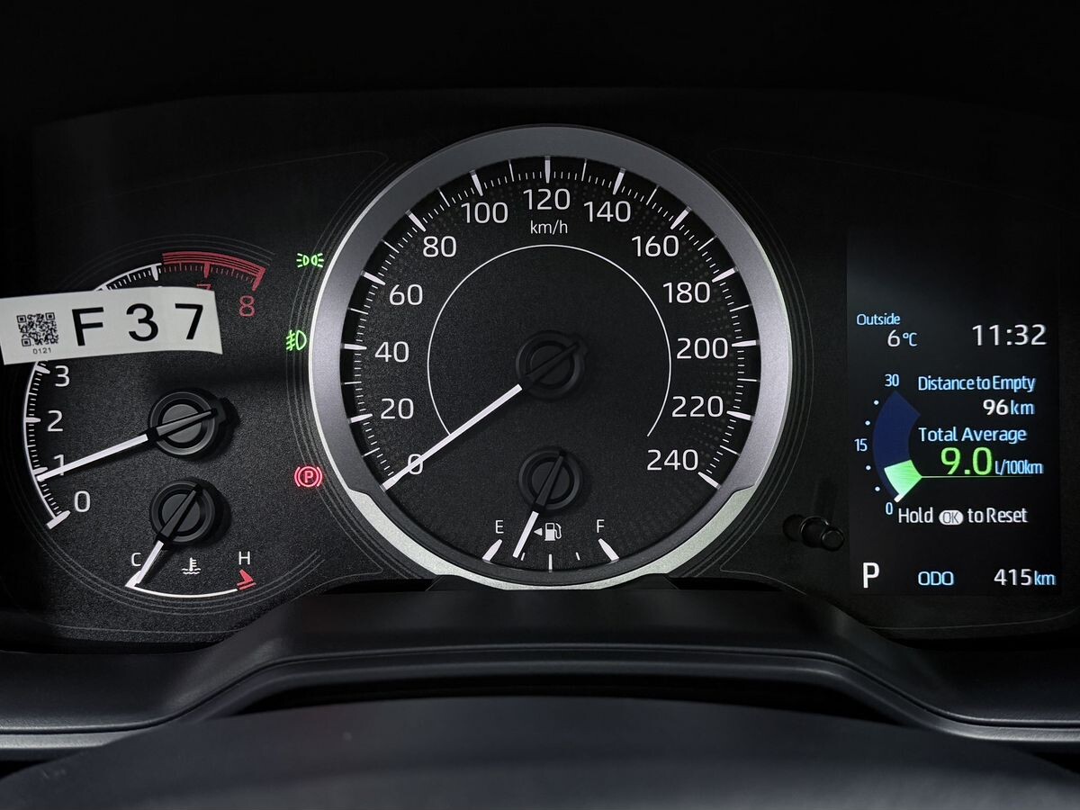 Toyota Corolla 2023 - фото автомобиля