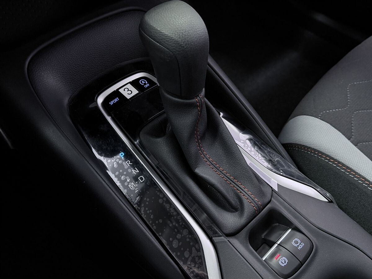 Toyota Corolla 2023 - фото автомобиля