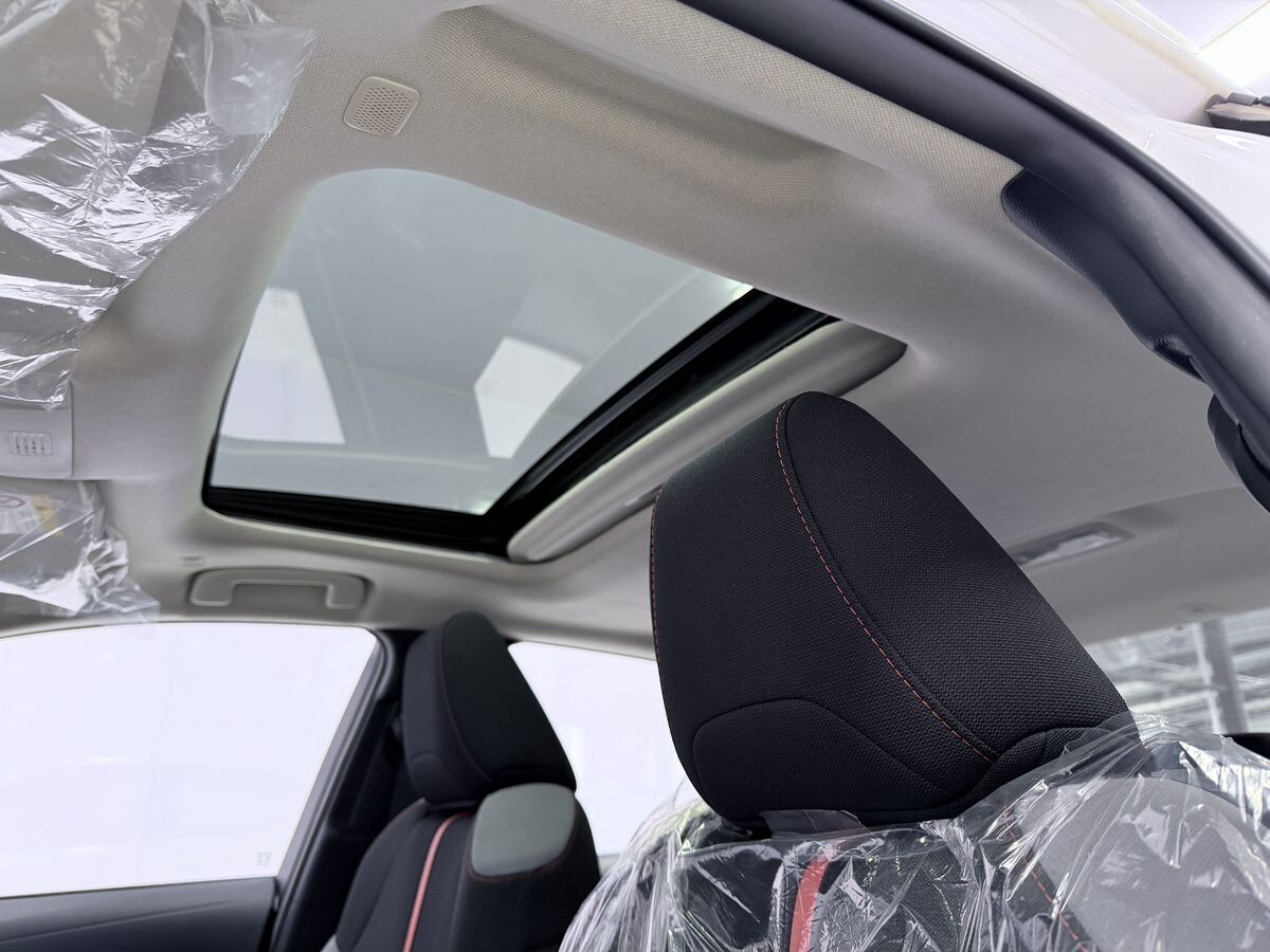 Toyota Corolla 2023 - фото автомобиля