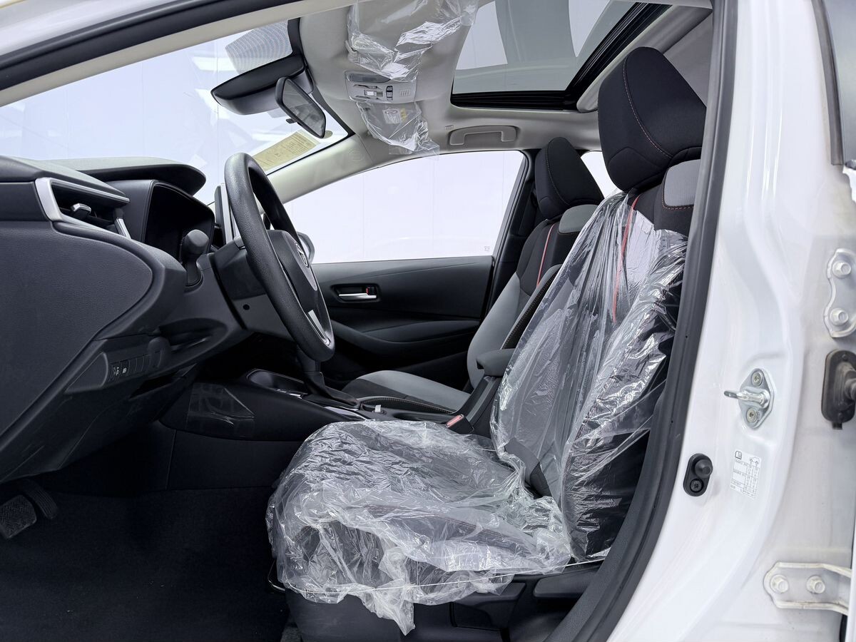 Toyota Corolla 2023 - фото автомобиля