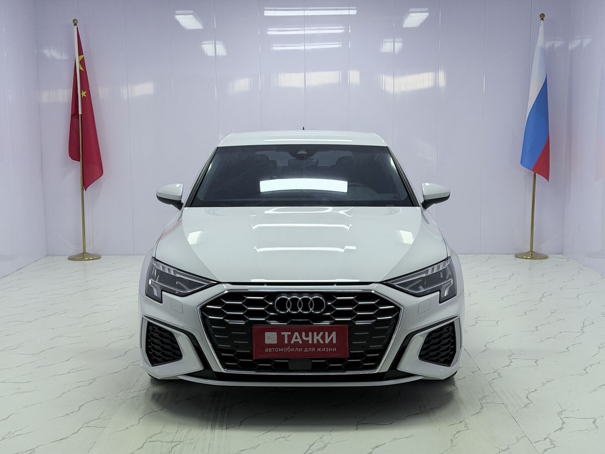 Audi A3 2023 - фото автомобиля