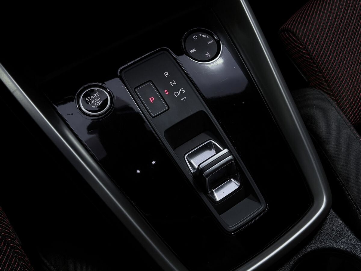 Audi A3 2023 - фото автомобиля