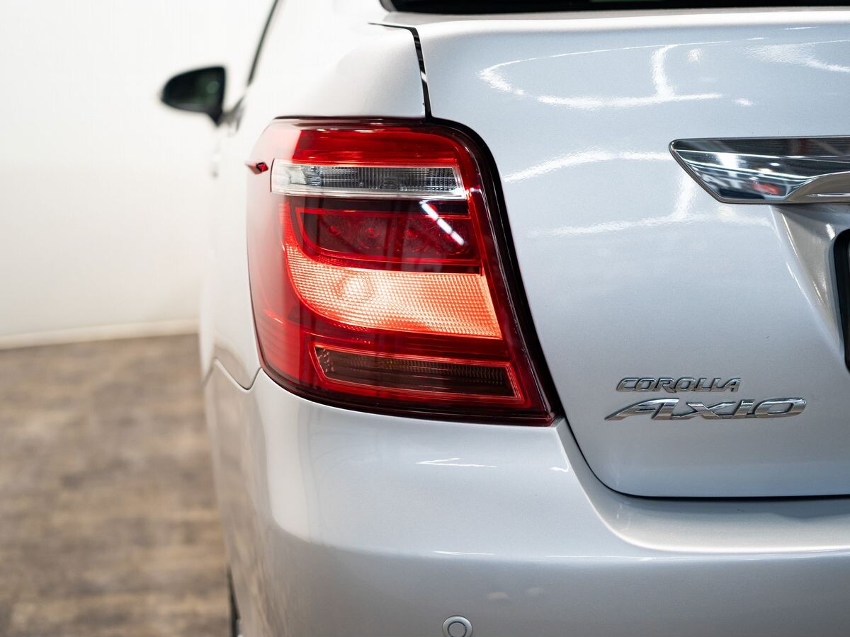 Toyota Corolla Axio 2015 - фото автомобиля