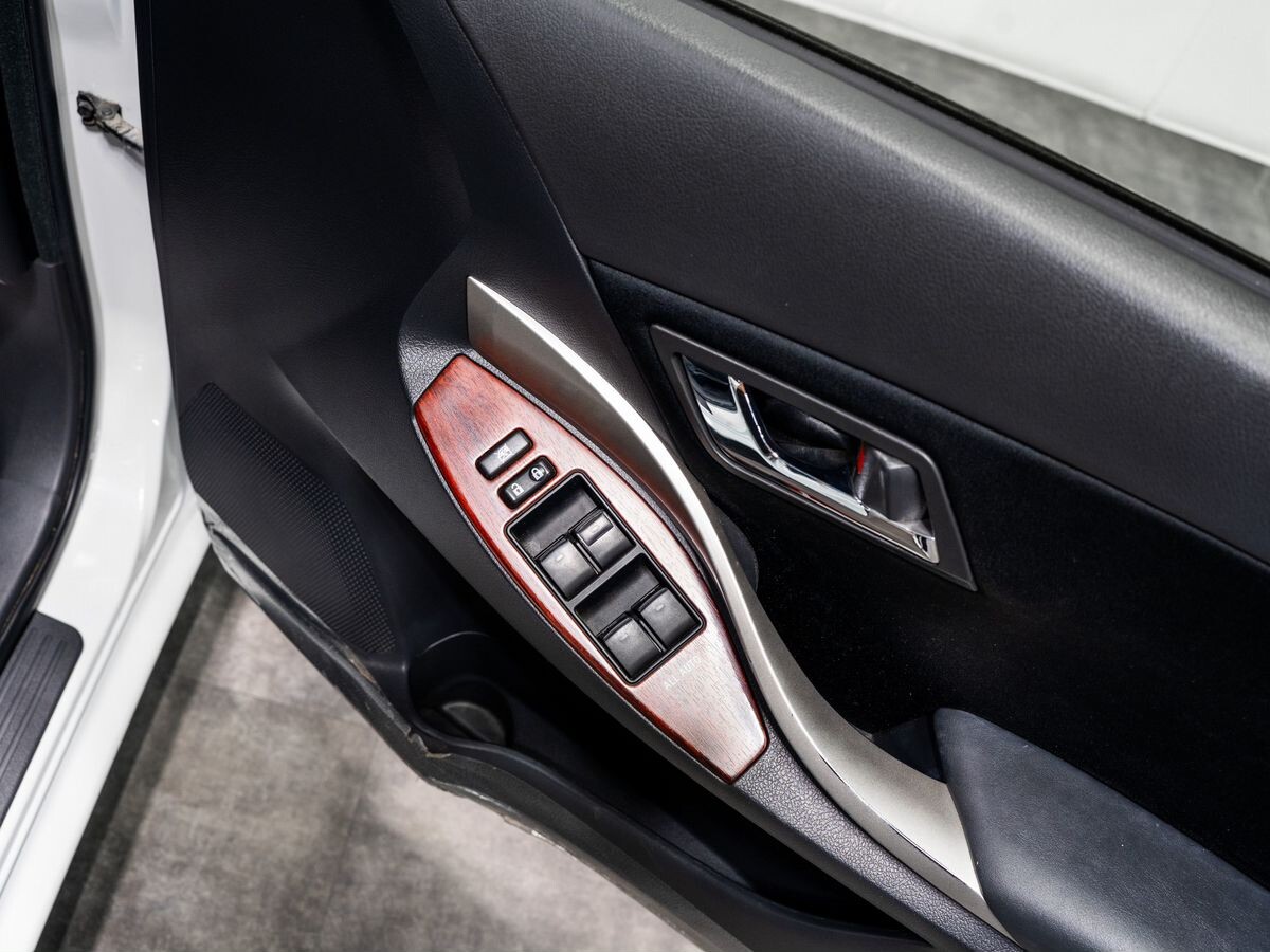 Toyota Allion 2012 - фото автомобиля