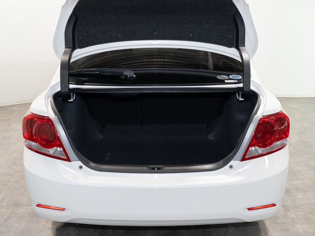 Toyota Allion 2012 - фото автомобиля