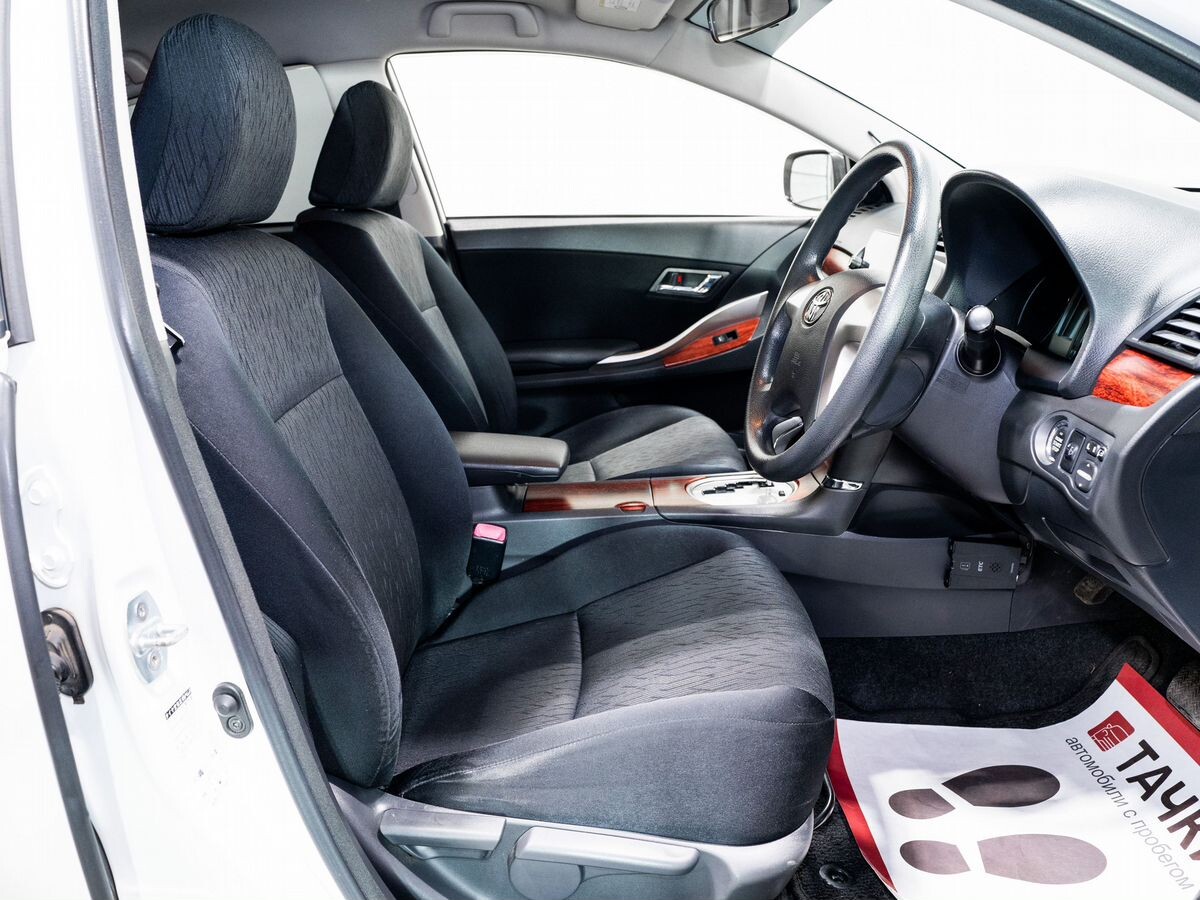 Toyota Allion 2012 - фото автомобиля