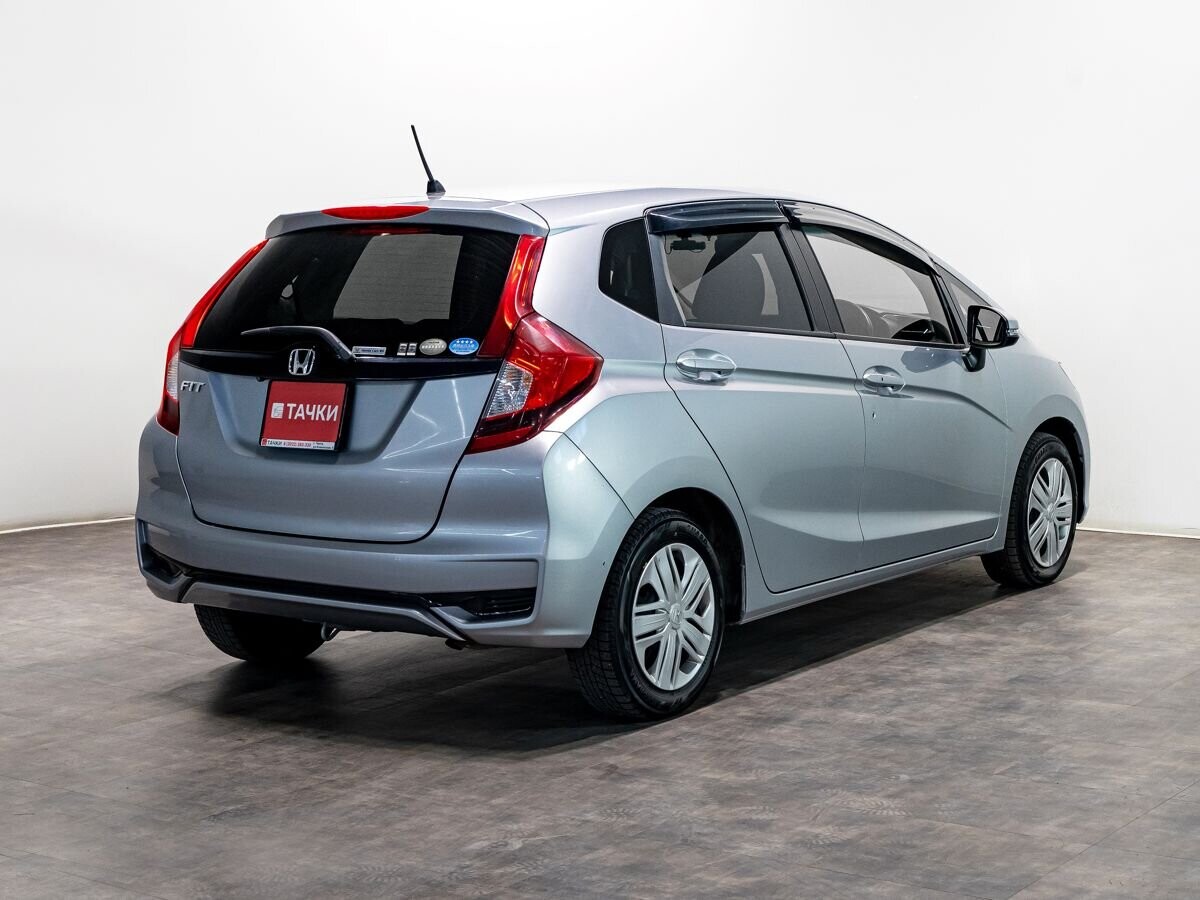 Honda Fit 2017 - фото автомобиля