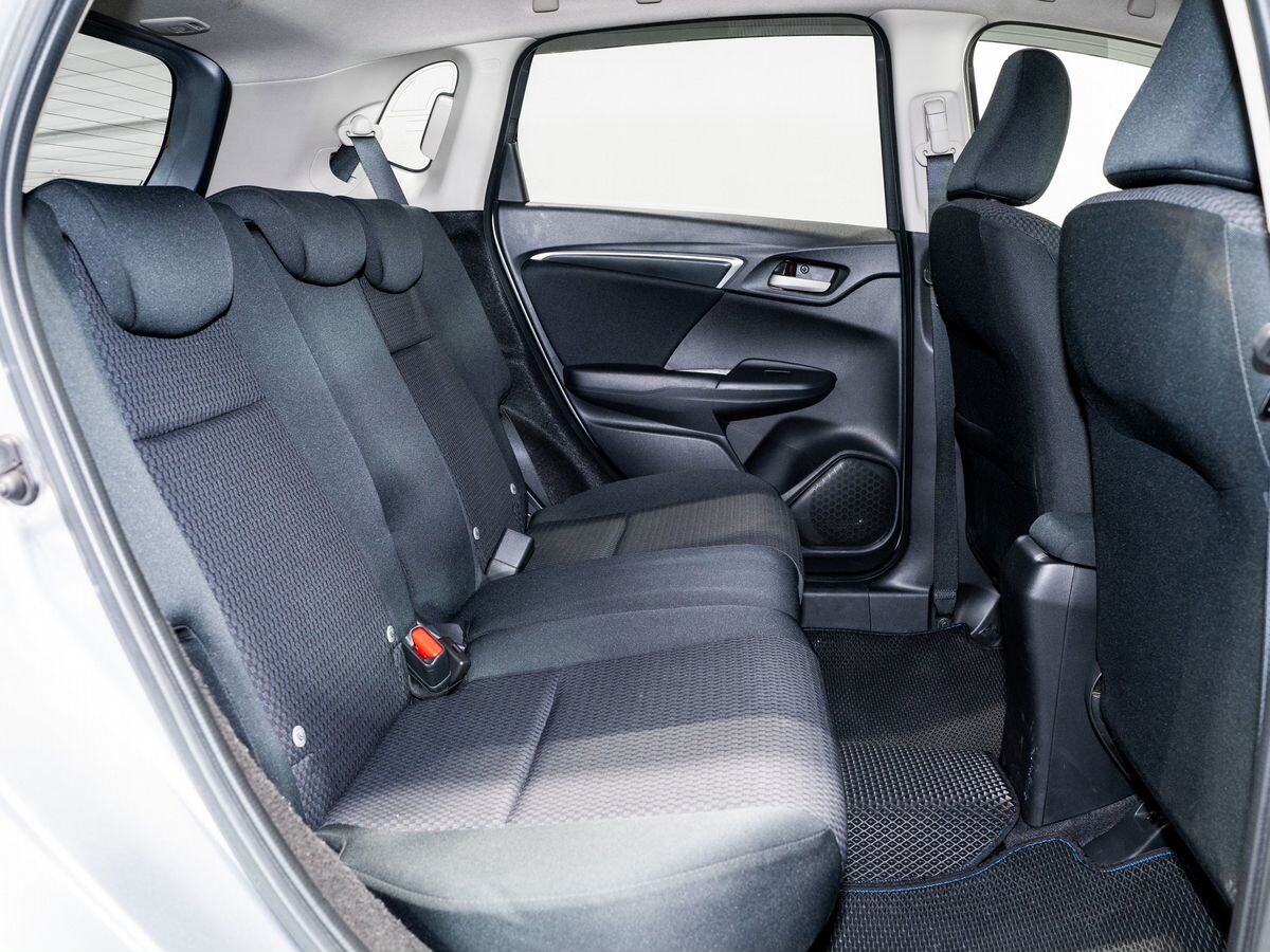 Honda Fit 2017 - фото автомобиля