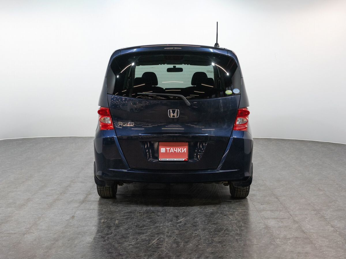 Honda Freed 2009 - фото автомобиля