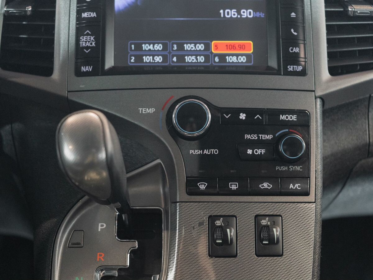 Toyota Venza 2014 - фото автомобиля