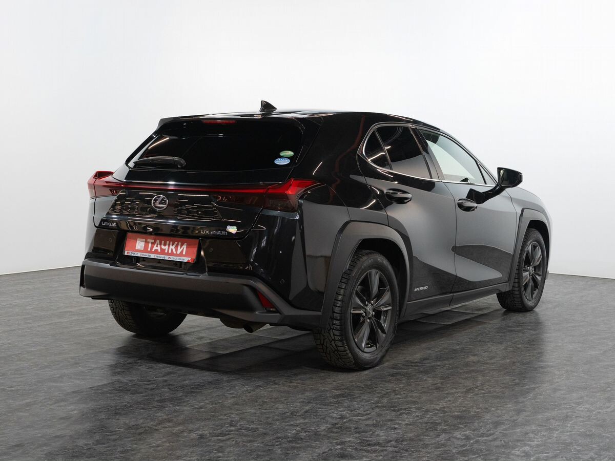 Lexus UX250h 2019 - фото автомобиля