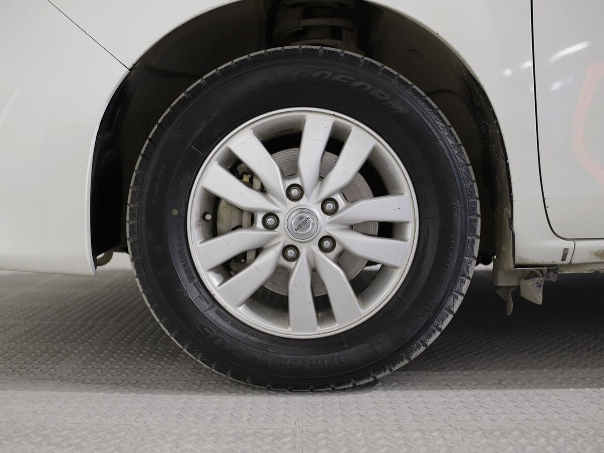 Nissan Serena 2016 - фото автомобиля