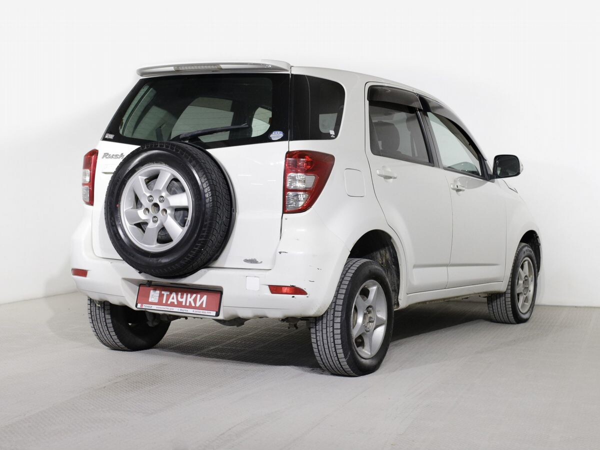 Toyota Rush 2006 - фото автомобиля