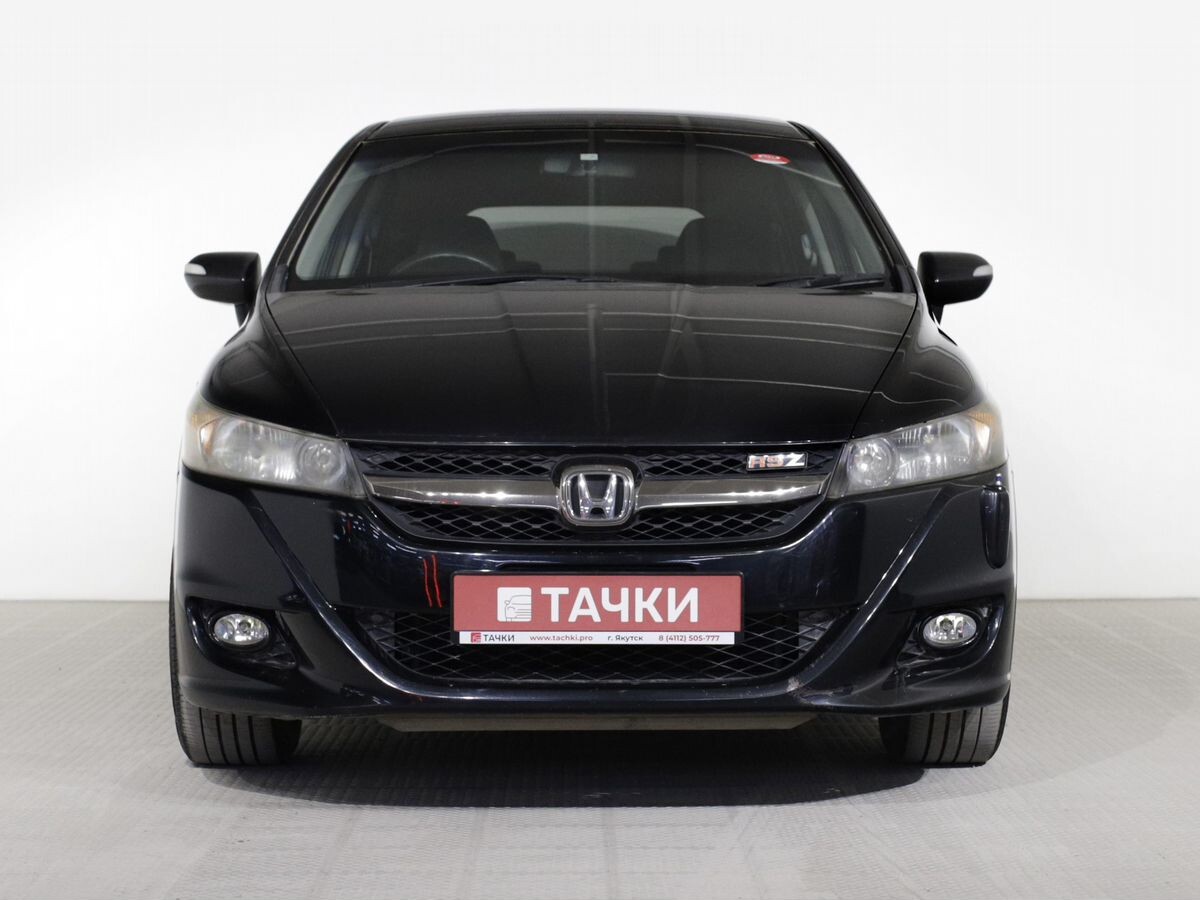 Honda Stream 2010 - фото автомобиля