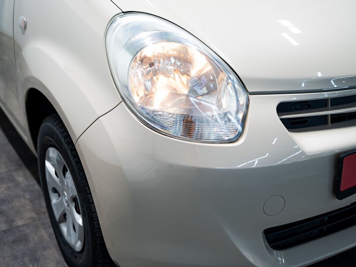 Toyota Passo 2011 - фото автомобиля