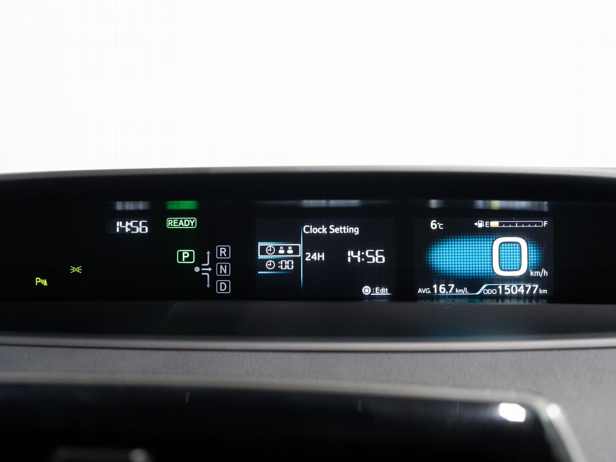 Toyota Prius 2019 - фото автомобиля