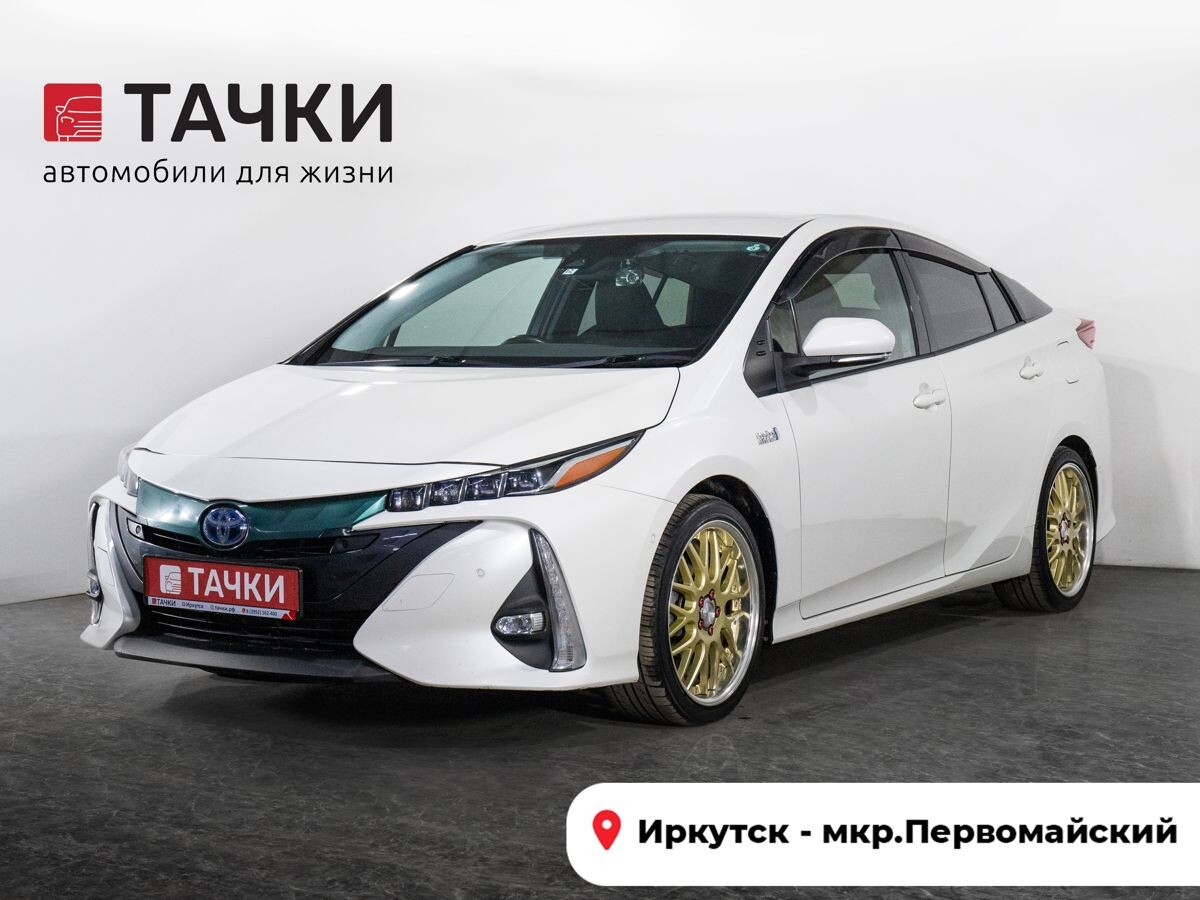 Toyota Prius PHV 2018 - фото автомобиля