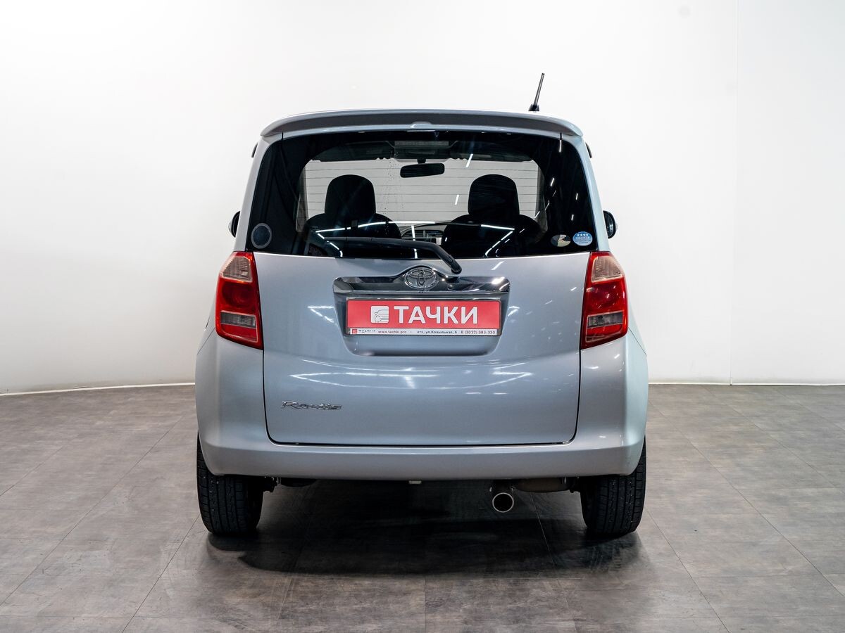 Toyota Ractis 2007 - фото автомобиля