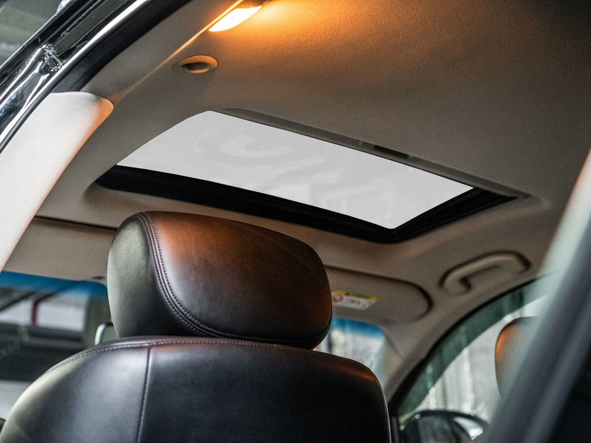 Infiniti QX70 2016 - фото автомобиля