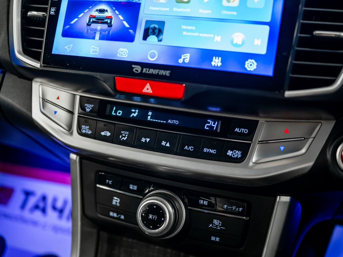 Honda Accord 2013 - фото автомобиля