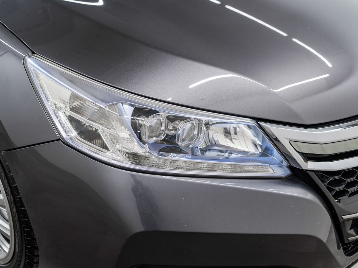 Honda Accord 2013 - фото автомобиля