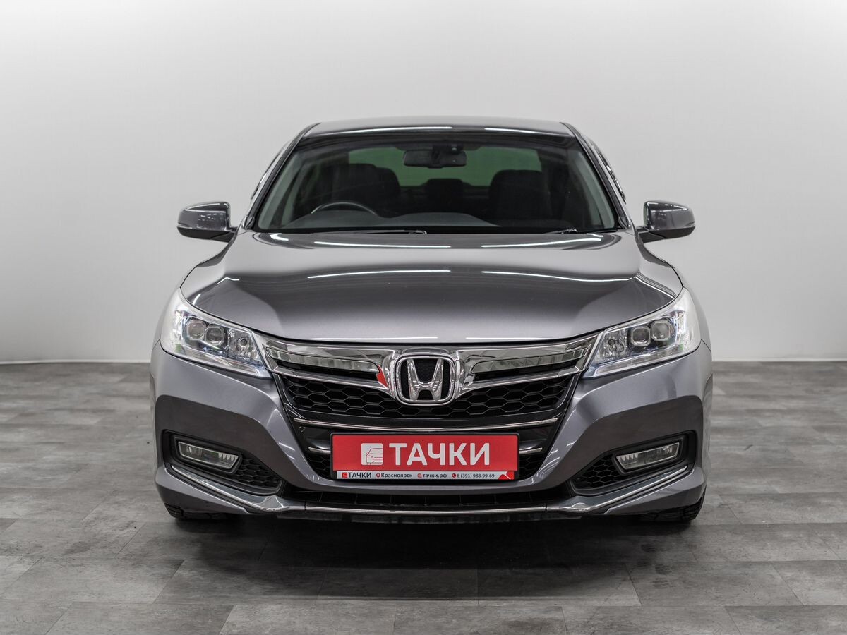 Honda Accord 2013 - фото автомобиля