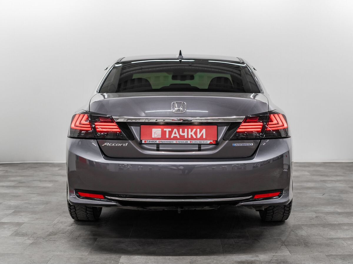 Honda Accord 2013 - фото автомобиля