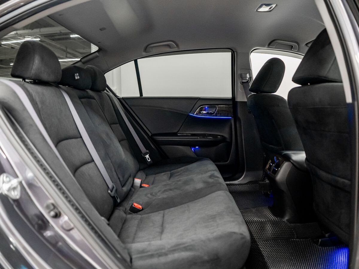 Honda Accord 2013 - фото автомобиля