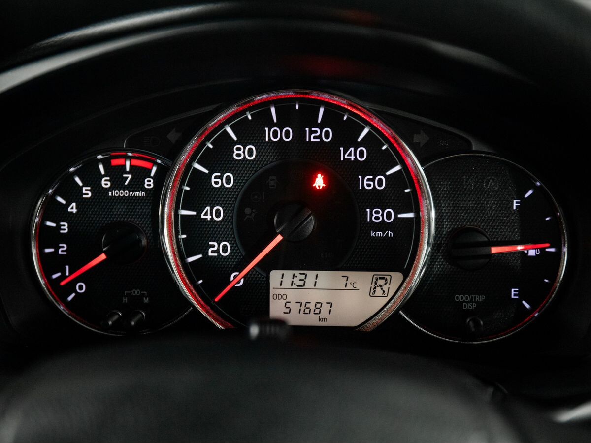 Toyota Corolla Fielder 2019 - фото автомобиля