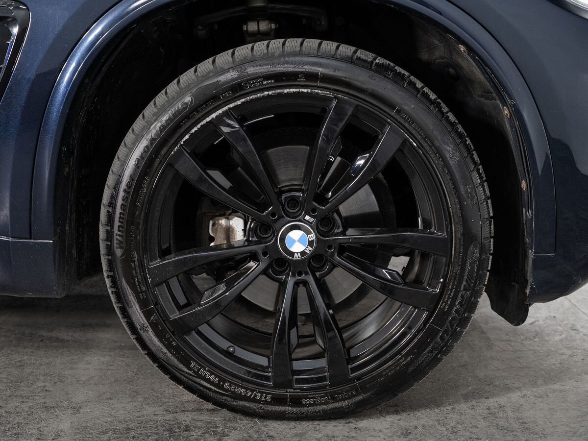 BMW X5 2016 - фото автомобиля