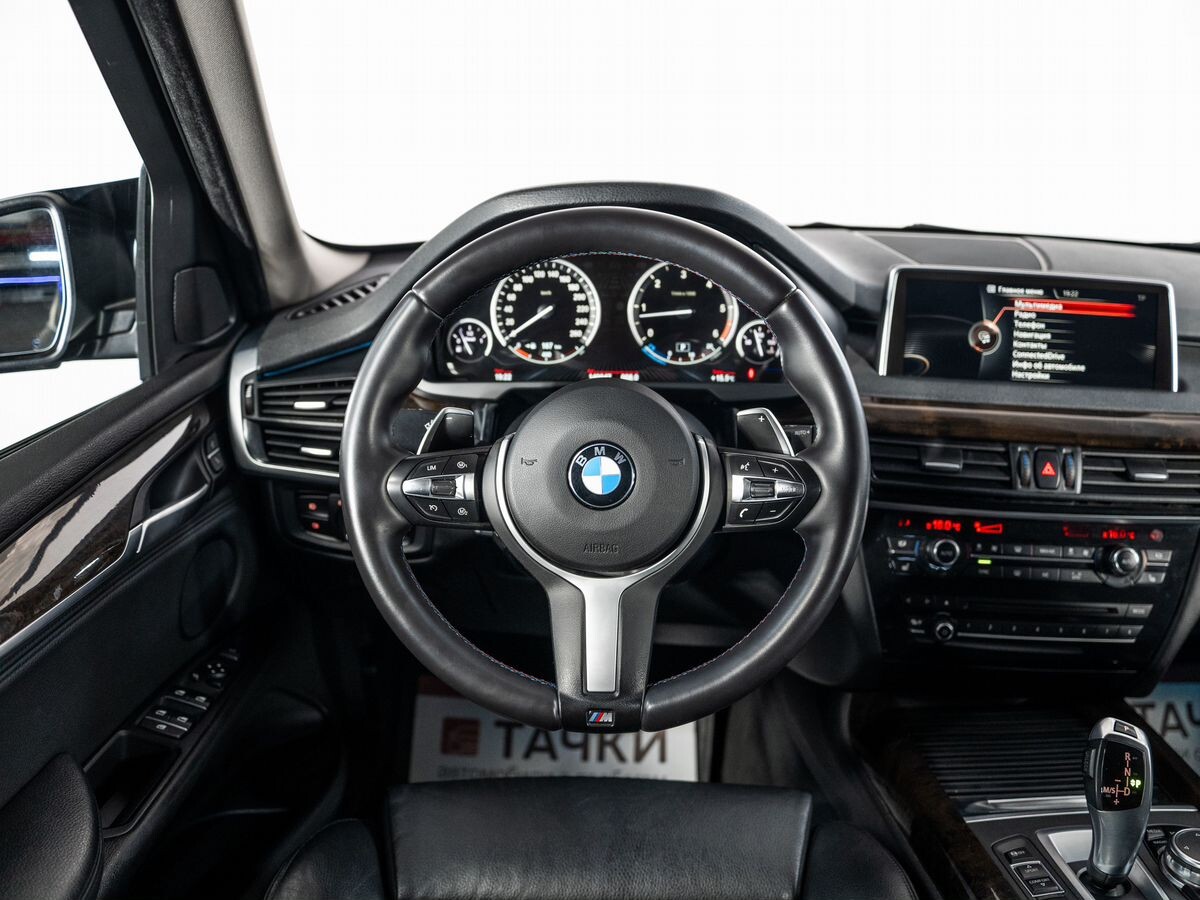BMW X5 2016 - фото автомобиля