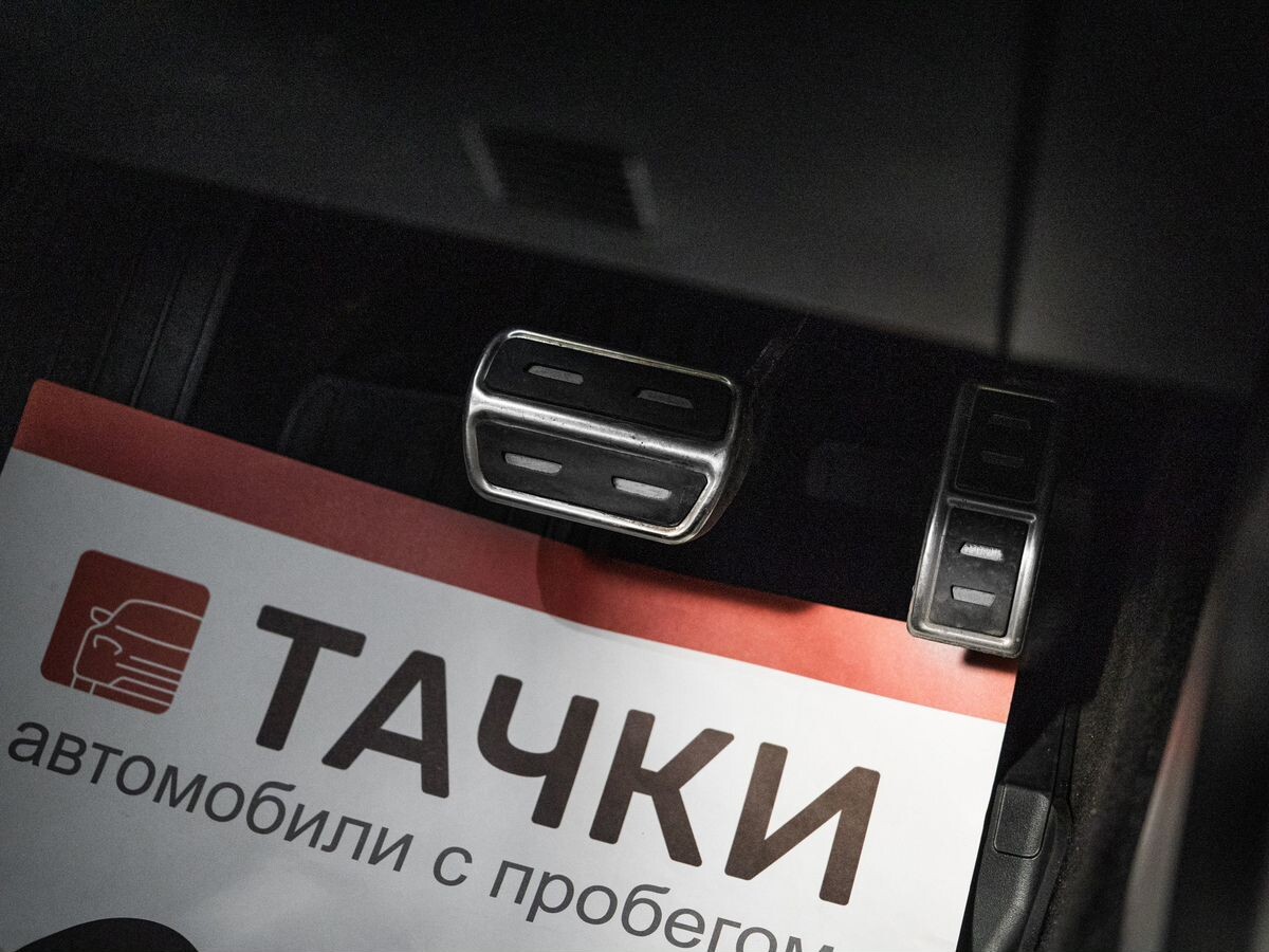 Geely Coolray 2023 - фото автомобиля