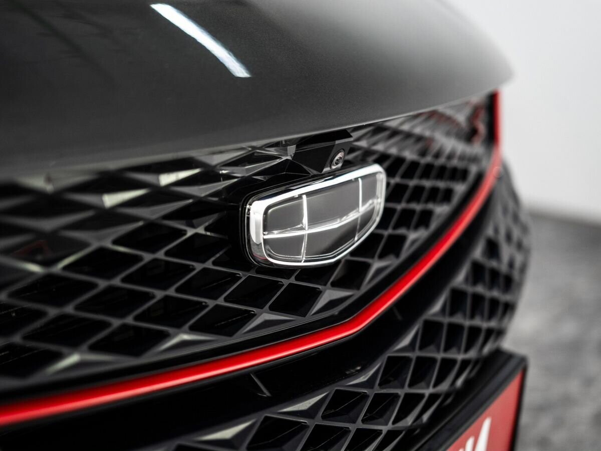 Geely Coolray 2023 - фото автомобиля