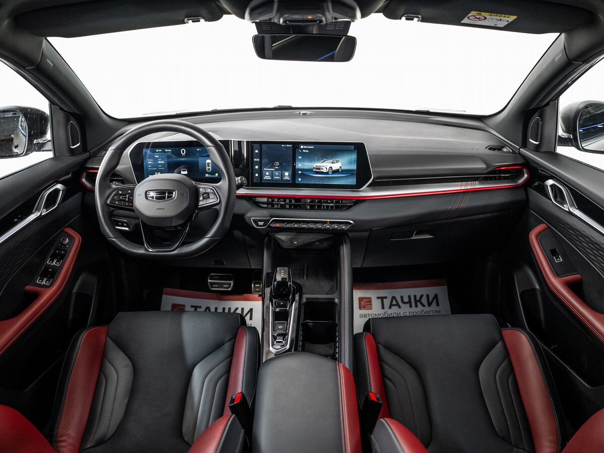 Geely Coolray 2023 - фото автомобиля