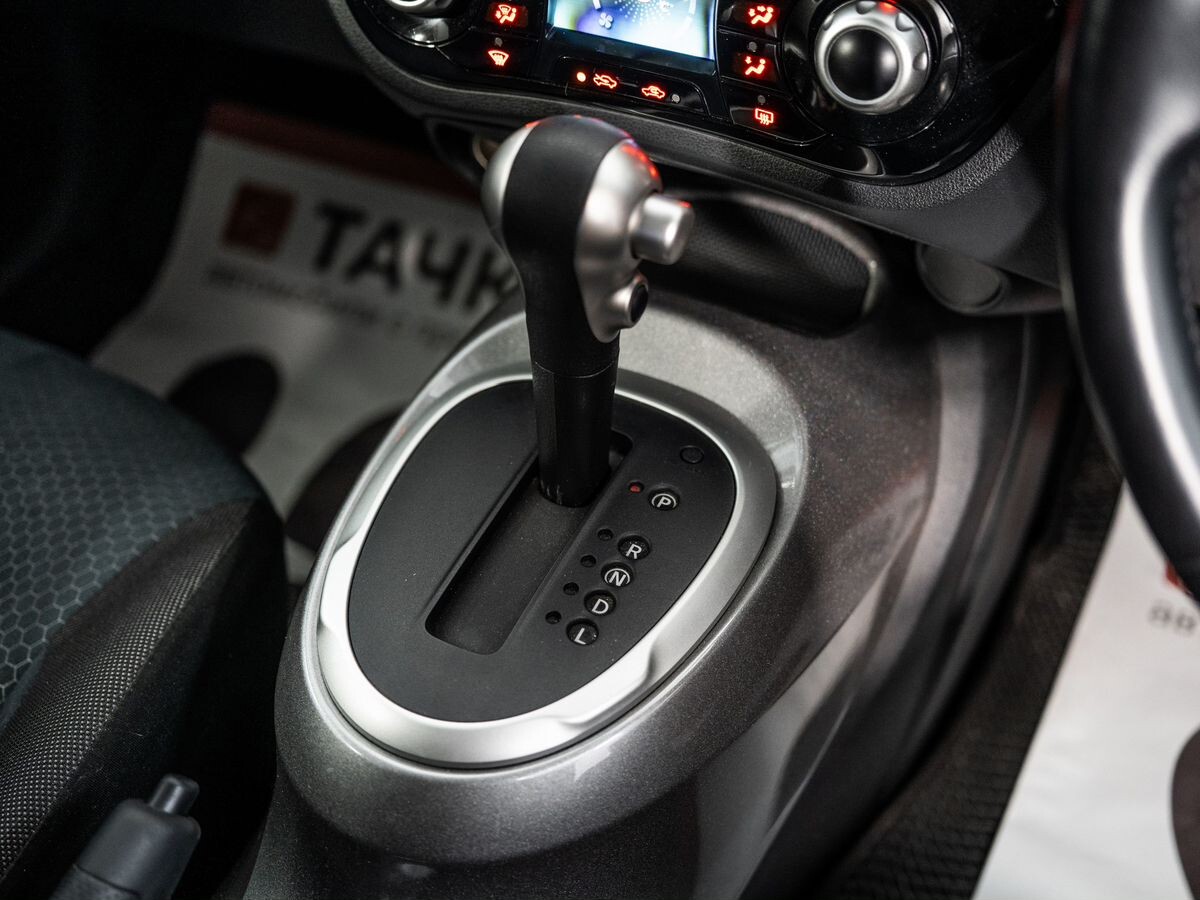 Nissan Juke 2019 - фото автомобиля