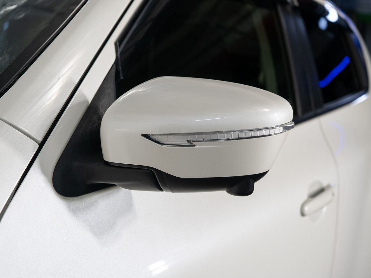 Nissan Juke 2019 - фото автомобиля