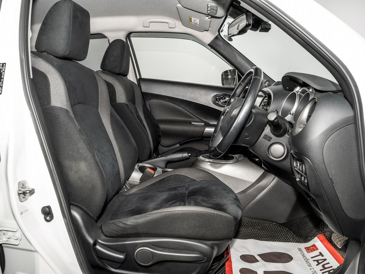 Nissan Juke 2019 - фото автомобиля