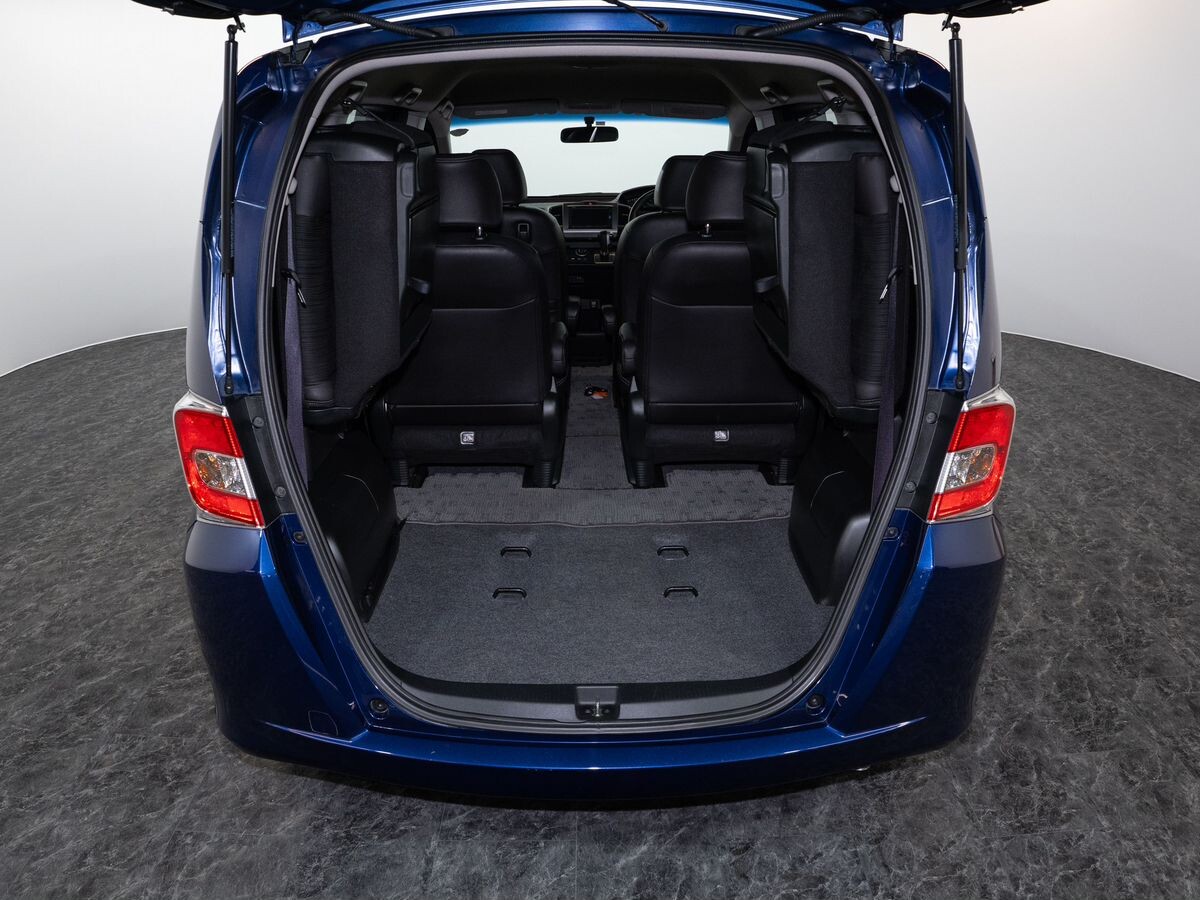 Honda Freed 2016 - фото автомобиля