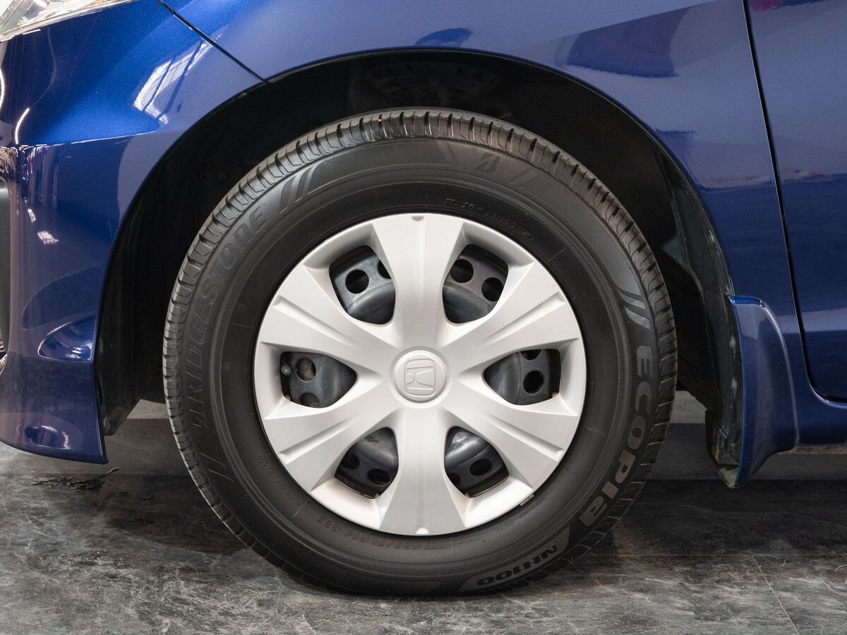 Honda Freed 2016 - фото автомобиля