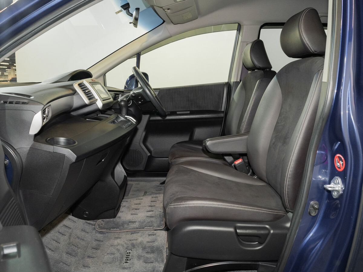 Honda Freed 2016 - фото автомобиля