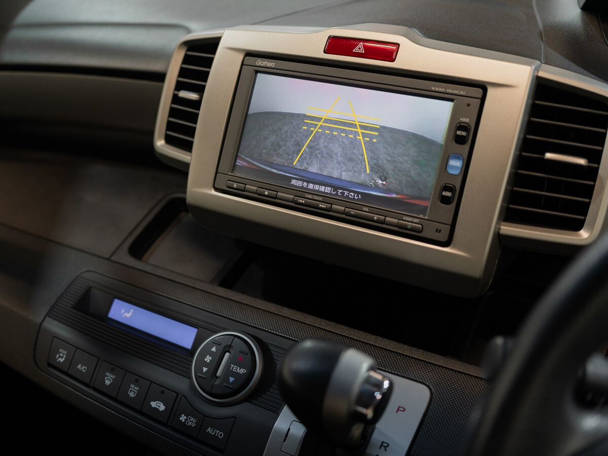 Honda Freed 2016 - фото автомобиля