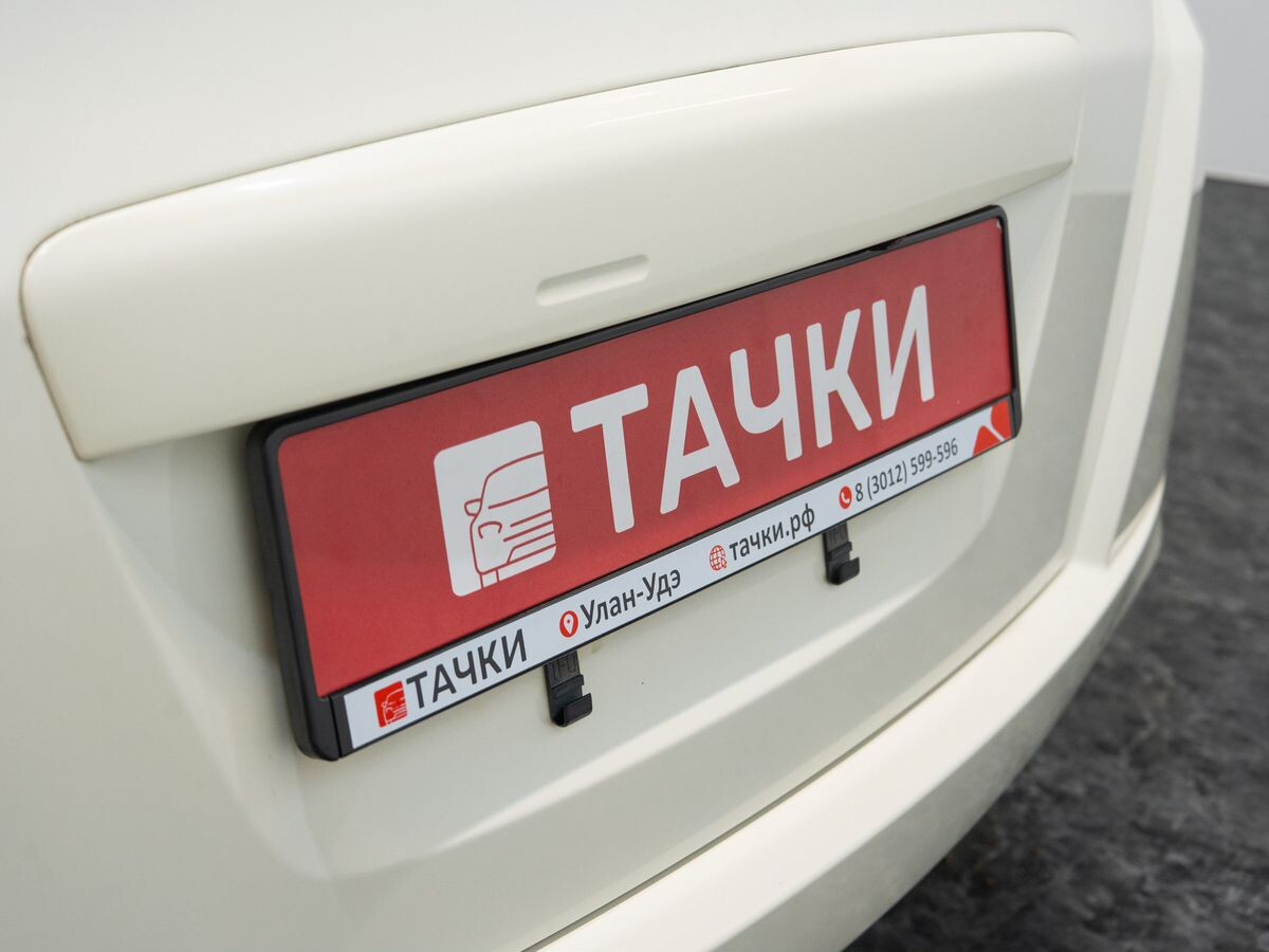 Honda Freed 2010 - фото автомобиля
