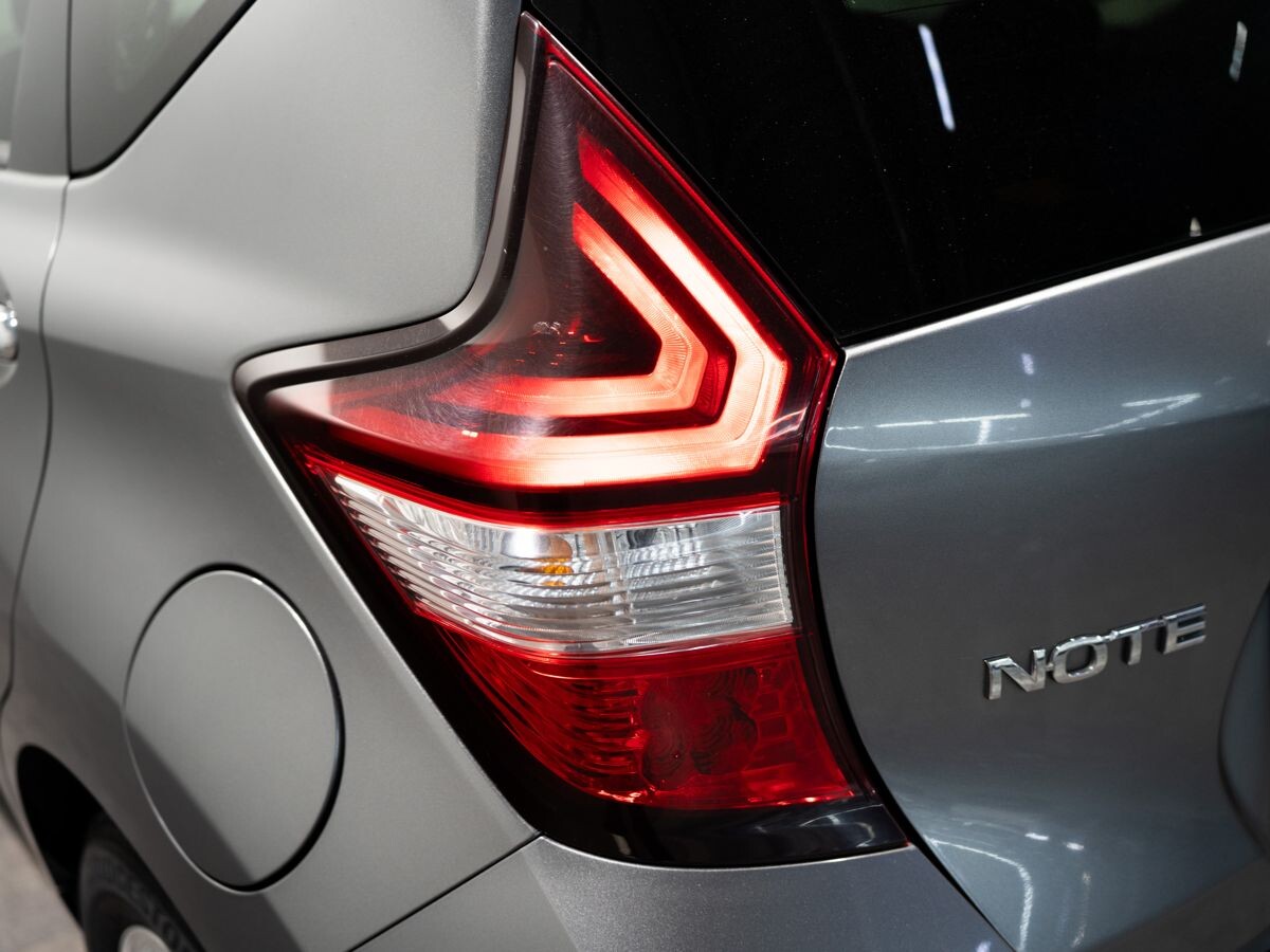 Nissan Note 2019 - фото автомобиля
