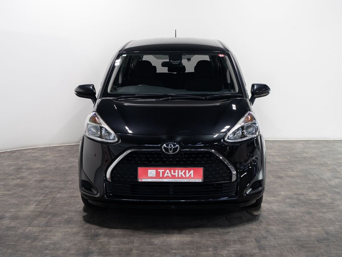 Toyota Sienta 2020 - фото автомобиля