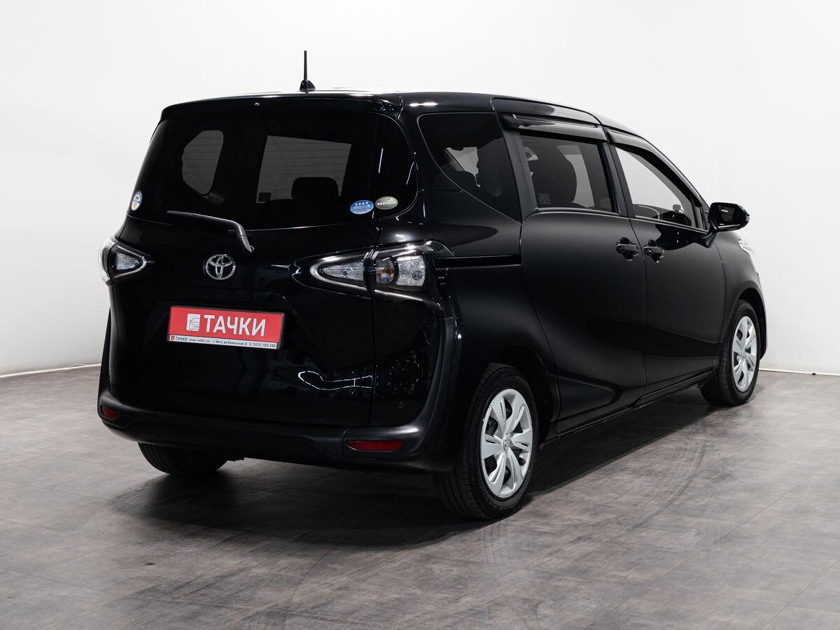 Toyota Sienta 2020 - фото автомобиля